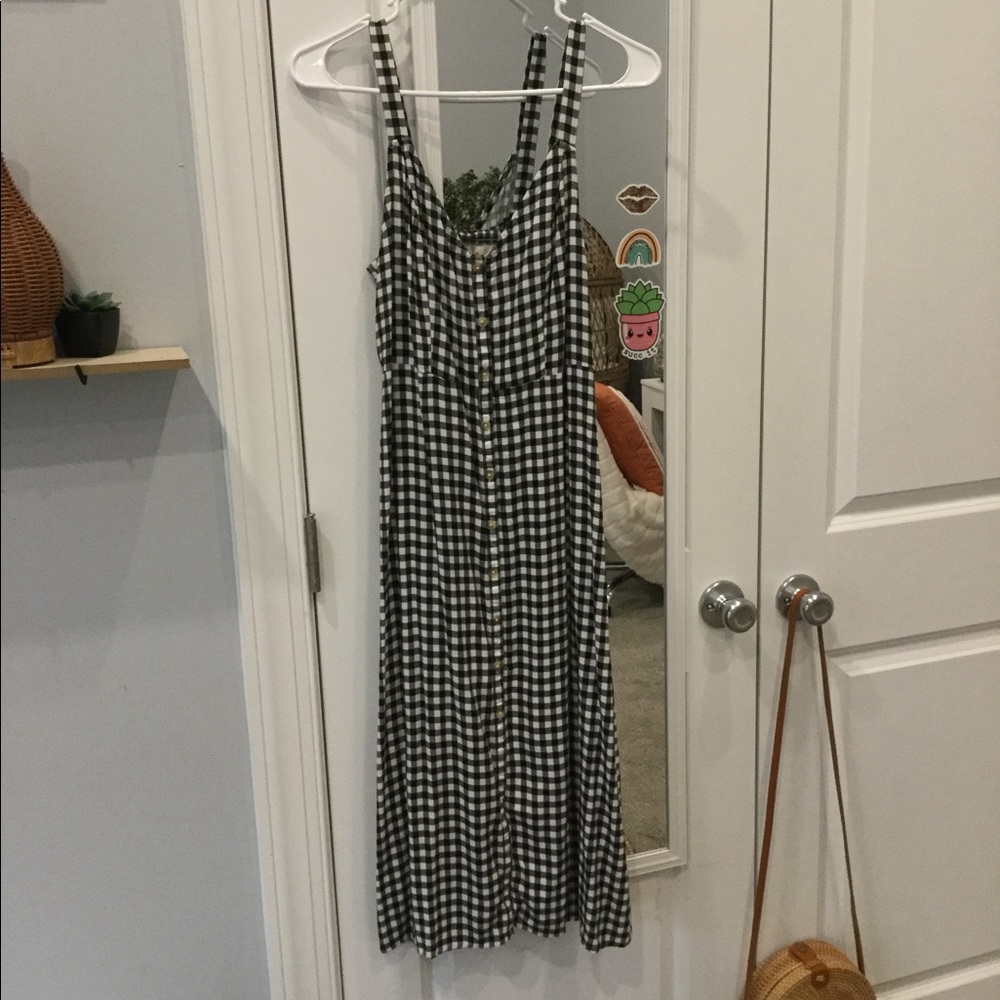 Women’s button up dress